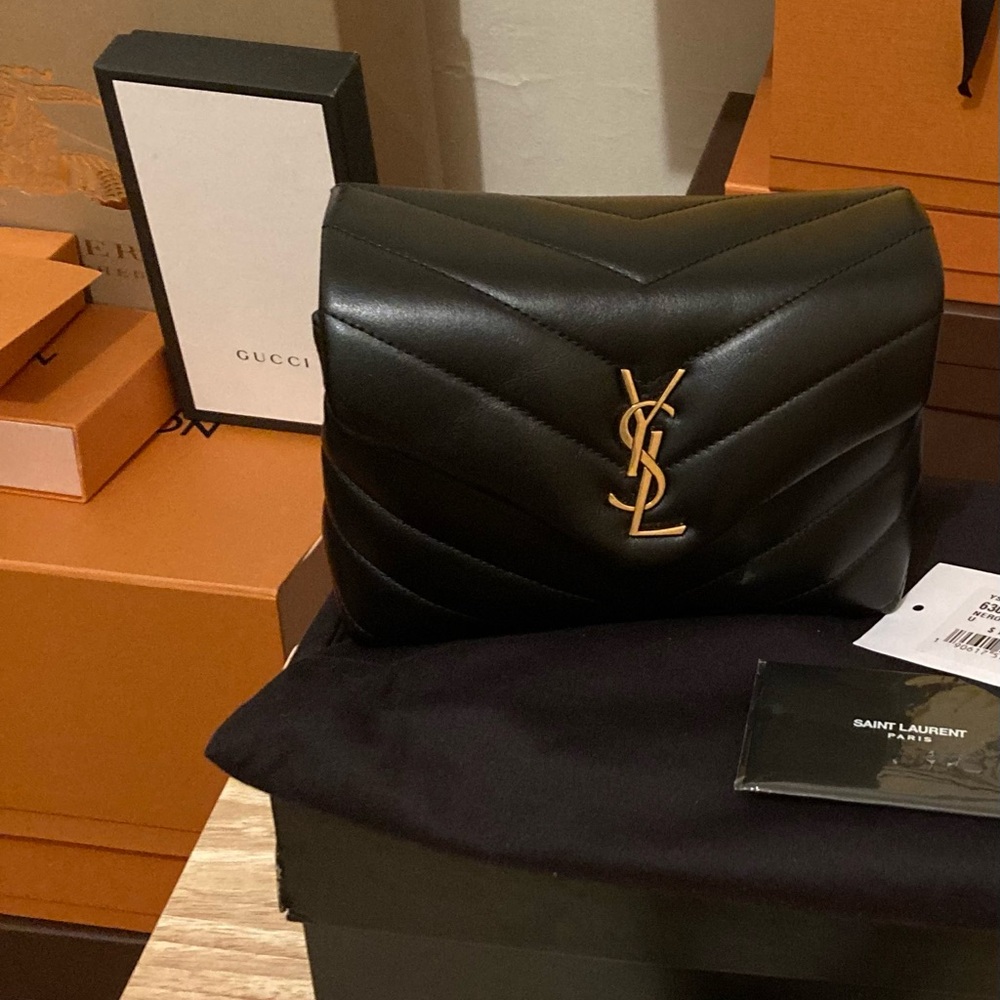 ❌SOLD❌Never Used Authentic YSL Toy Lou Lou in Black with gold hardware Full Set
